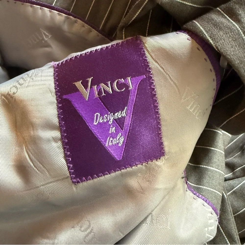 Vinci Designed in Italy Gray Pinstripe Double-Breasted Blazer Sport Coat 42R